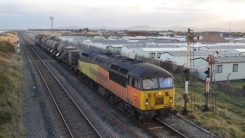 #775: [RHTT] Colas Rail Class 56078 & 56087 pass Abergele & Pensarn (28/11/16)