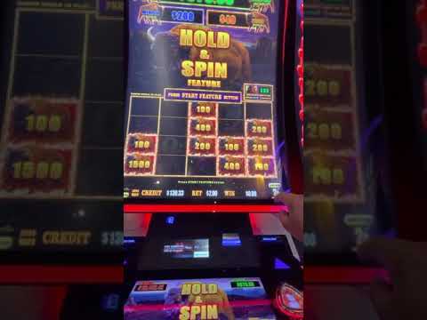 Winning Big at Circus Circus - Major Flooding in Las Vegas - Riding the High Roller Ferris Wheel