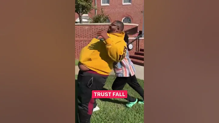 LMAOOOO Y’ALL WILDIN’ HAHAHA 🤣 #shorts