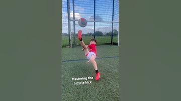 How to do a bicycle kick. #soccerdrillsforkids #soccerskills #ronaldobicyclekick