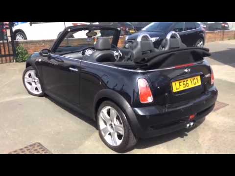 MINI CONVERTIBLE COOPER S BLACK 2006