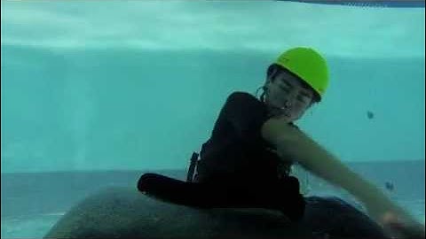 Kayak Rolling In Pool