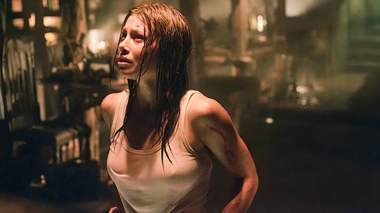 Friends Stumble Into a Cannibal's Lair and Fight to Survive | The Texas Chainsaw Massacre (2003)