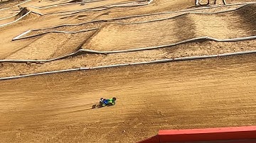 Nitro Buggy Practice Laps! RC8B3.2 - B21 AD3