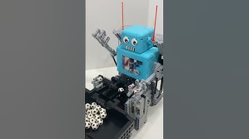 Vintage Robot Lego GBC - See the full video on https://youtu.be/tXXuvMh4LO4