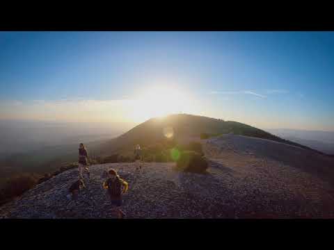 Soleil sur les crêtes du grand Luberon...