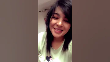 شابة سعاد ترقص على أغنية شاب حاميدو 