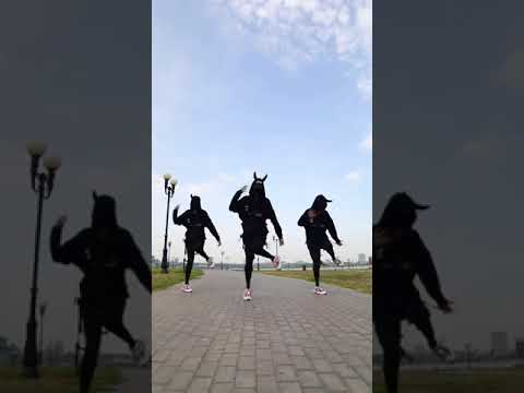 Astronomia Chiky Dee Jay