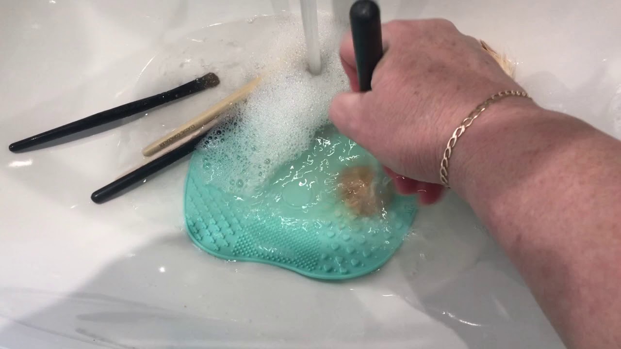 Как я мою кисточки для макияжа