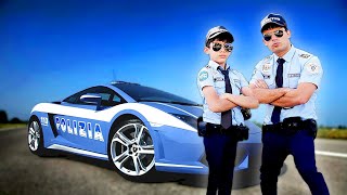 Jason Una Storia Poliziesca Su Unauto Della Polizia Jason Vlogs Italia