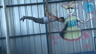 Broken Bars | Daniel Rojas