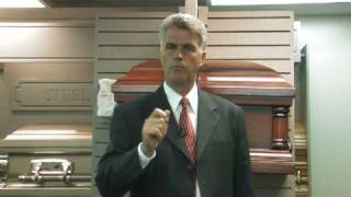 Funeral Planning : How to Give a Present to Someone Who Is Grieving