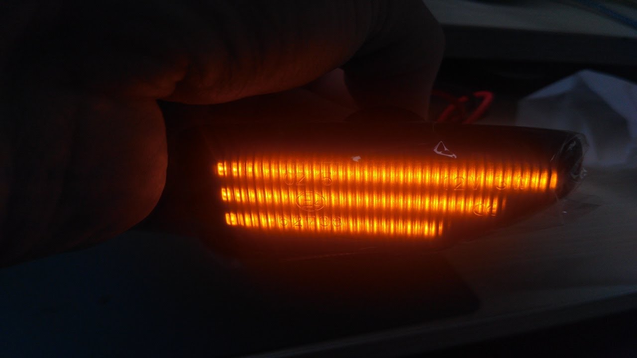 поворотники дастер. повторитель поворота рено дастер 2021. повторитель поворота duster 2. поворотники дастер. лампа поворотников рено логан 2.