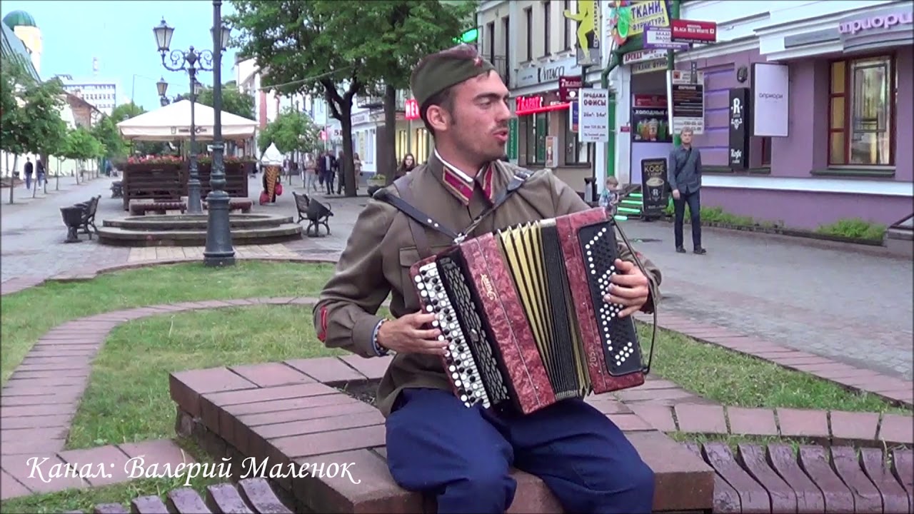 БЕЛЛА ЧАО! от итальянца из РИМИНИ! ШИКАРНО! Brest! Music! - YouTube