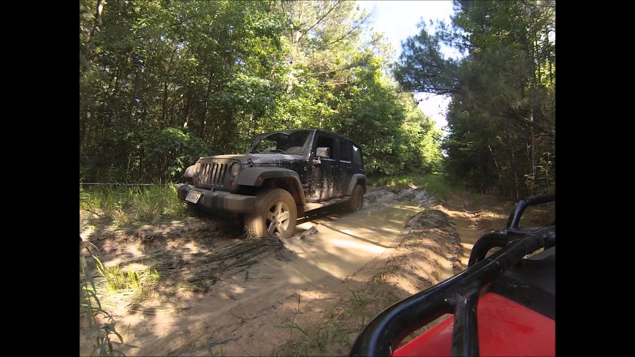  Jeep Wrangler Mudding  YouTube