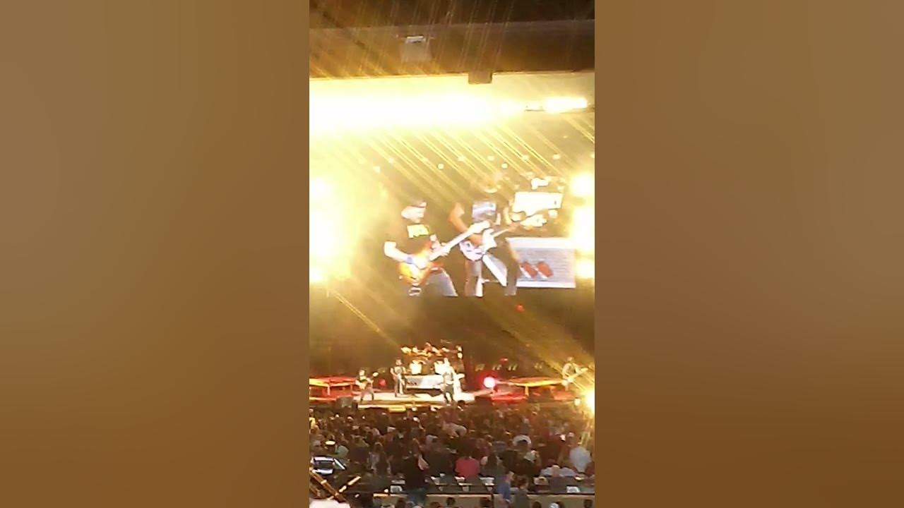 Nickelback show Tinley park Chicago nickleback YouTube