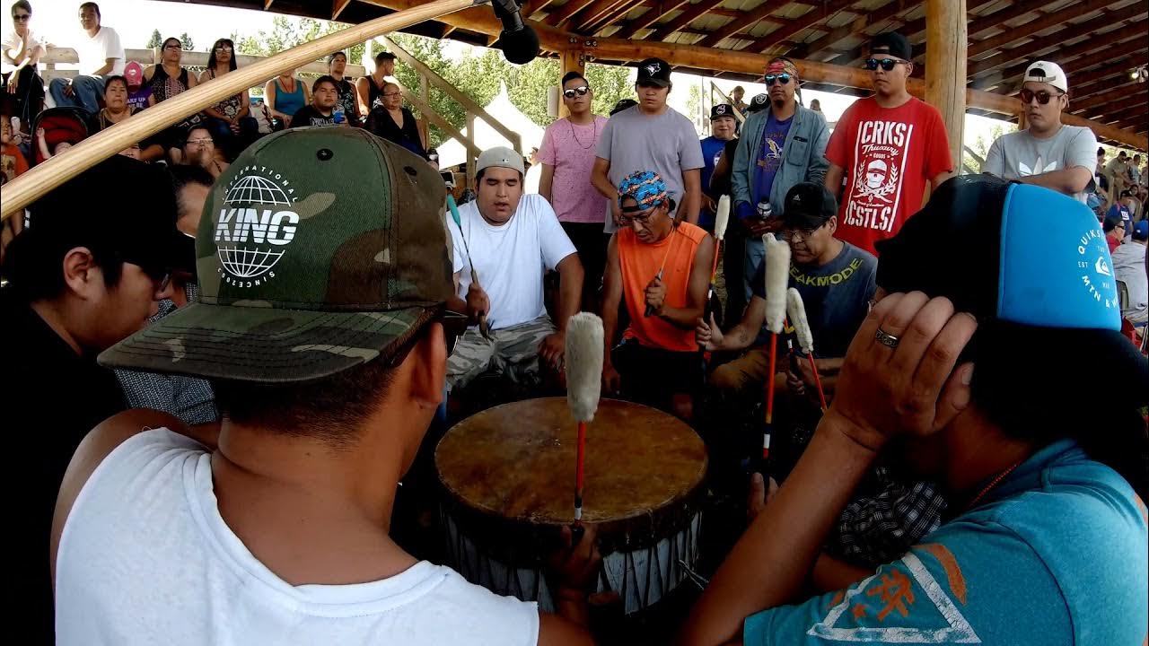 An hour of grooving powwow music native american powwow times