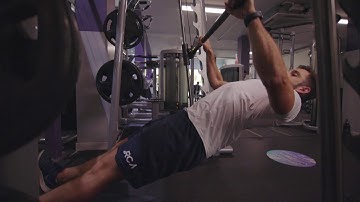 Smith Machine Inverted Row - RCA Fitness
