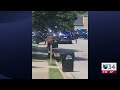 Arrestan a mujer por presuntamente intimidar a una adolescente, alegando que “votó por Trump”