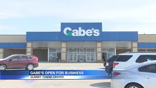 Gabe's Discount Store open to the public, local business owner frustrated