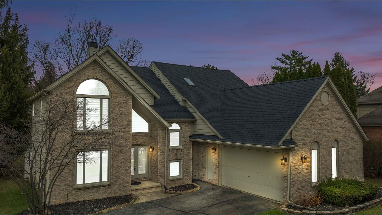 Stunning Remodeled Colonial Just Listed in West Bloomfield! 6246 Lindsay West Bloomfield Twp 48324