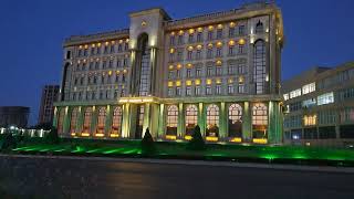 Ночной Баку прогулка по парку в центре столицы Азербайджана