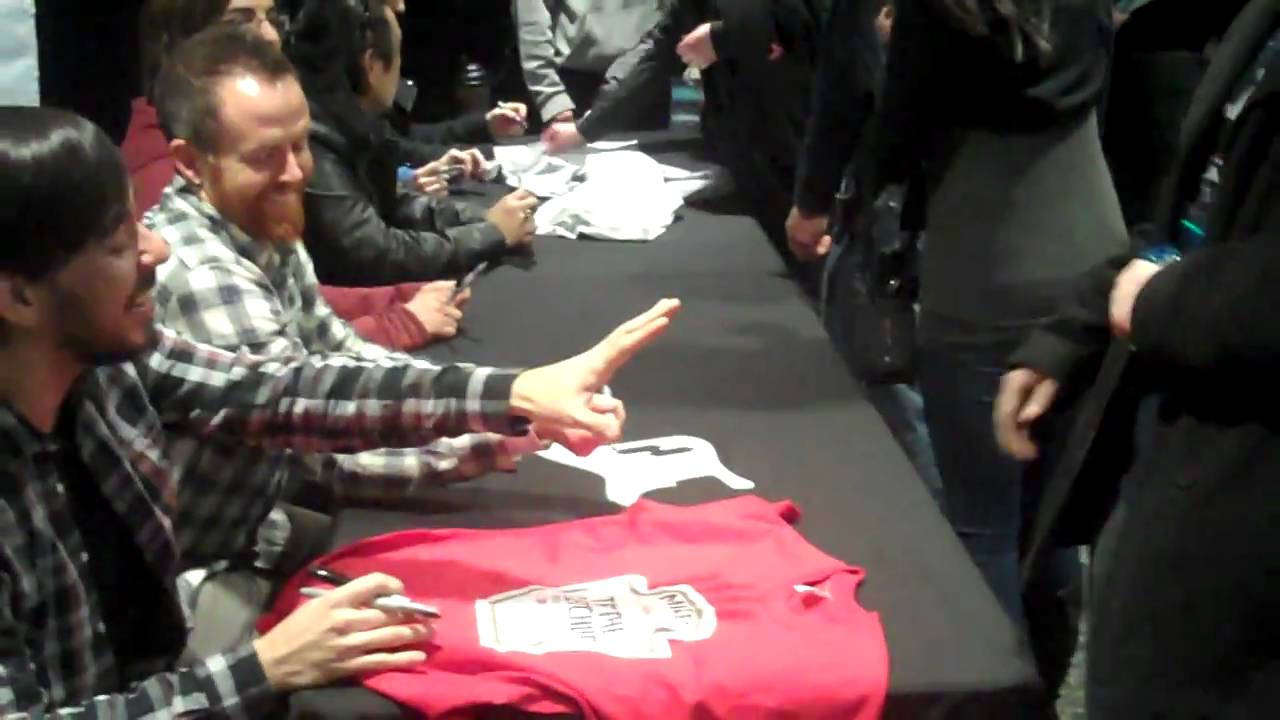 LPAssociation.com - Hey Mike, Try The Ketchup Motherfucker.