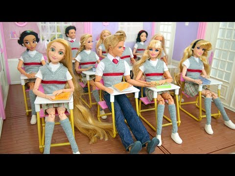 Cafétéria de l'école de poupées - Distributeur automatique de boissons pour poupées