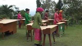 Grup Kolintang DWP DITJEND HUBLA  instrumen lagu Jawa