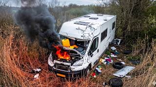 Camper zwaar gecrasht langs A6 bij Lelystad: meerdere mensen ernstig gewond