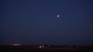 Super Moon Eclipse (Blood Moon) Rising Time Lapse - 09/27/15