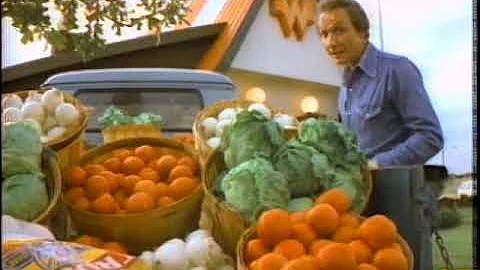 Whataburger Commercial with Mel Tillis - "Fresh In...