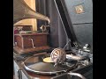 三橋 美智也 ♪泪と侍♪ 1956年 78rpm record. HMV Model No 102 Gramophone