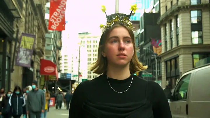 Leah Dunn - Low Resolution (Official Video)