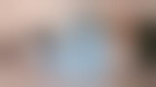 hijab cantik pamer cd live hot celana nya di porotin sampai bawah