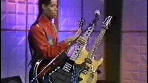 Stanley Jordan Demos his Starr Labs Ztar