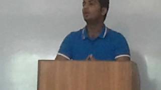 Zaheer Chatha With His So Fake English Accent Giving A Presentation In Fc College Lahore