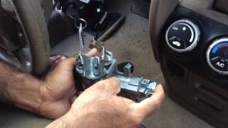 Honda CR-V 2002 Ignition lock cylinder replacement and bypass key programming