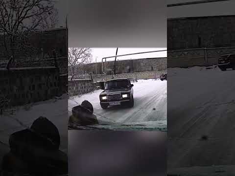 Лучшая реакция на дтп 😱 🚙