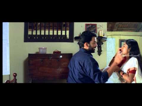 nanthanam-malayalam-movie-|-malayalam-movie-|-prithviraj-|-shows-love-&-concern-for-|-navya-nair