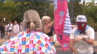 Hood to Coast relay runners reach Sandy checkpoint
