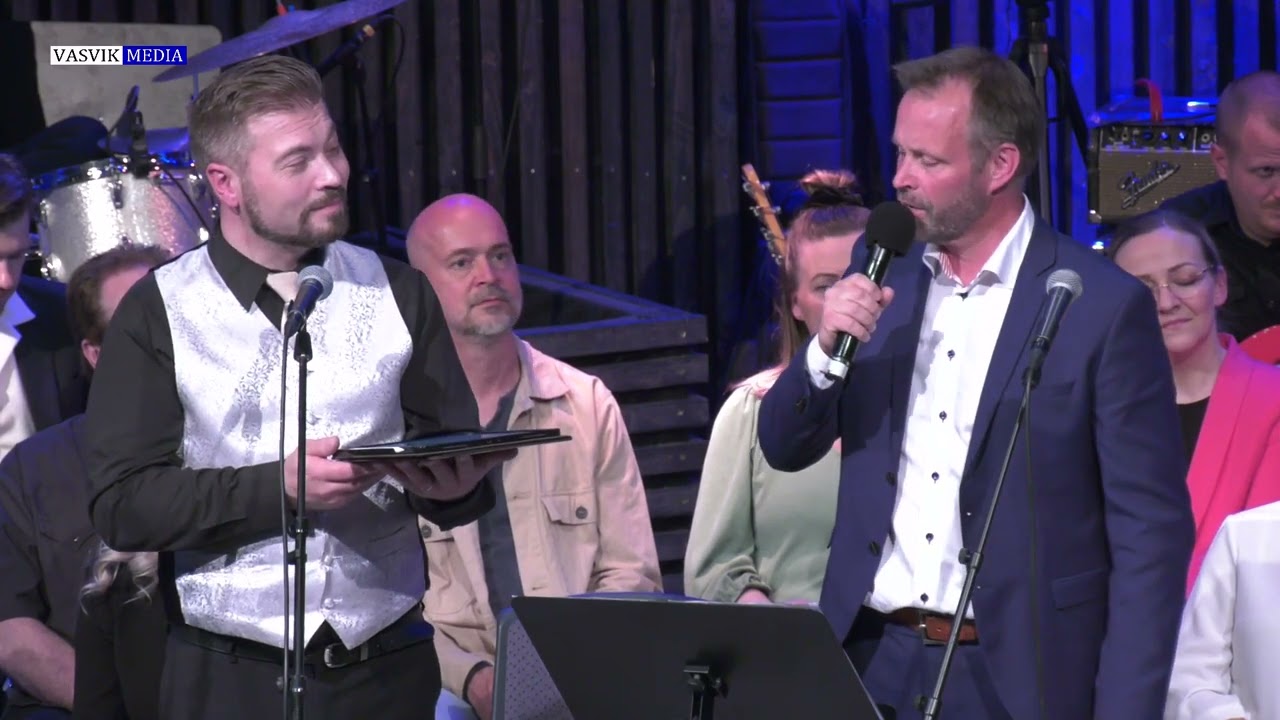 (6382) Kristoffer Streng og Mikael Järlestrand: Jag är en främling