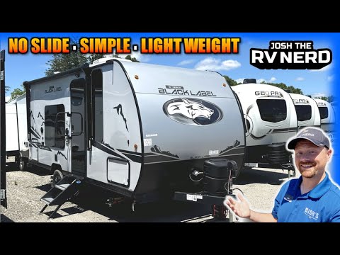 New Expandable Solar & Tank Heaters! 2025 Wolf Pup 16FQ Couple's