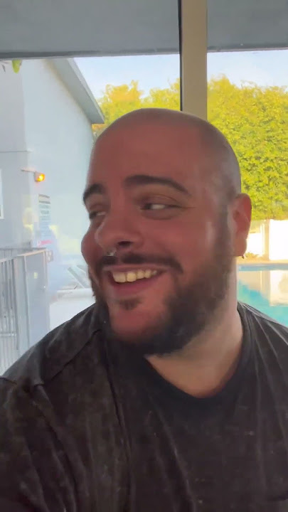 Kendrick Lamar - Love. ft Zacari MEME