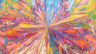 Acrylic Paint Creates Stunning 3D Tunnel | Vibrant Colors for Relaxation