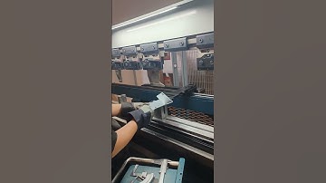 PRESS BRAKE #pressbrake #machine #bendingmachine #листогиб #cnc #factory #china #wood #aluminum