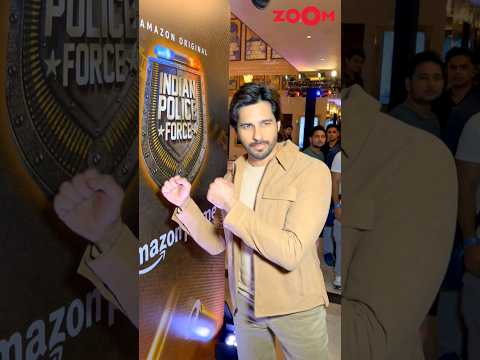 Sidharth Malhotra's GRAND entry at trailer launch of Indian Police Force #shorts #sidharthmalhotra