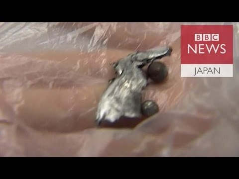 【BBC】 バンコク爆発　現場でBBCが金属片発見、爆弾か - YouTube