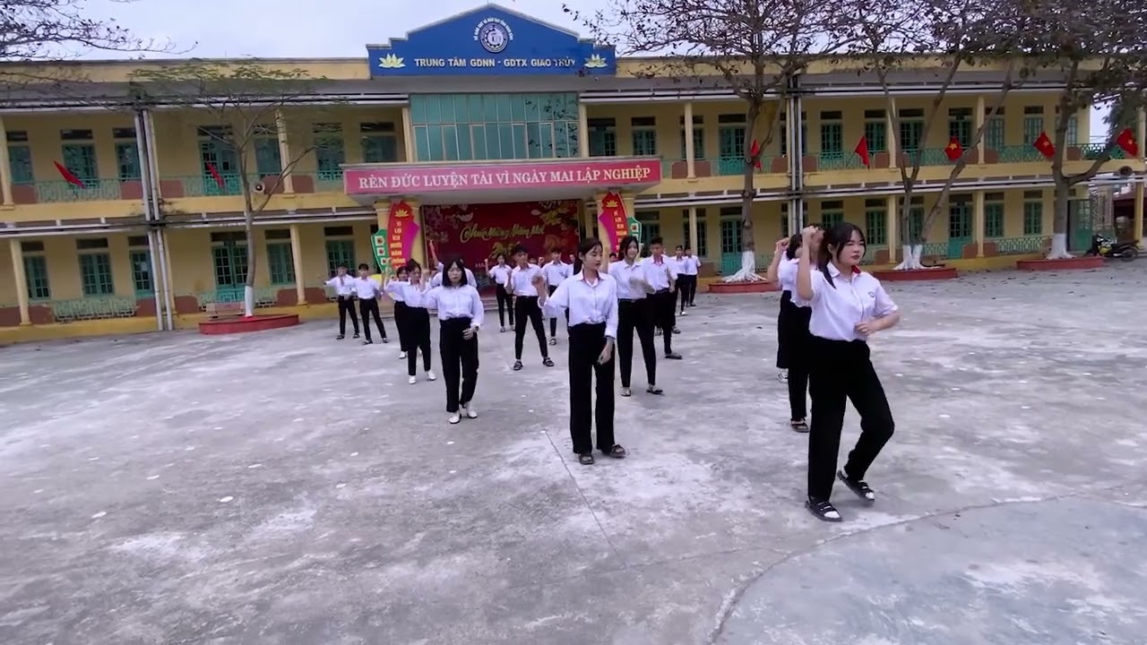 Tiết mục: Khát vọng tuổi trẻ liên hoan vũ điệu tuổi trẻ tỉnh Ninh Bình 2026 TTGDNN- GDTX Giao Thủy  