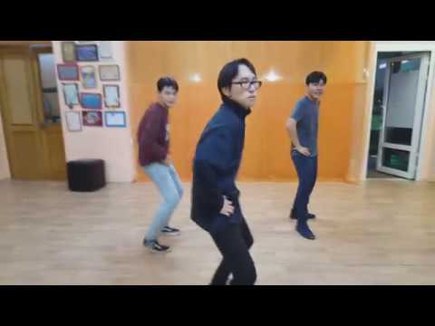[DGTeam] SHINee - View dance practice by DG Boys